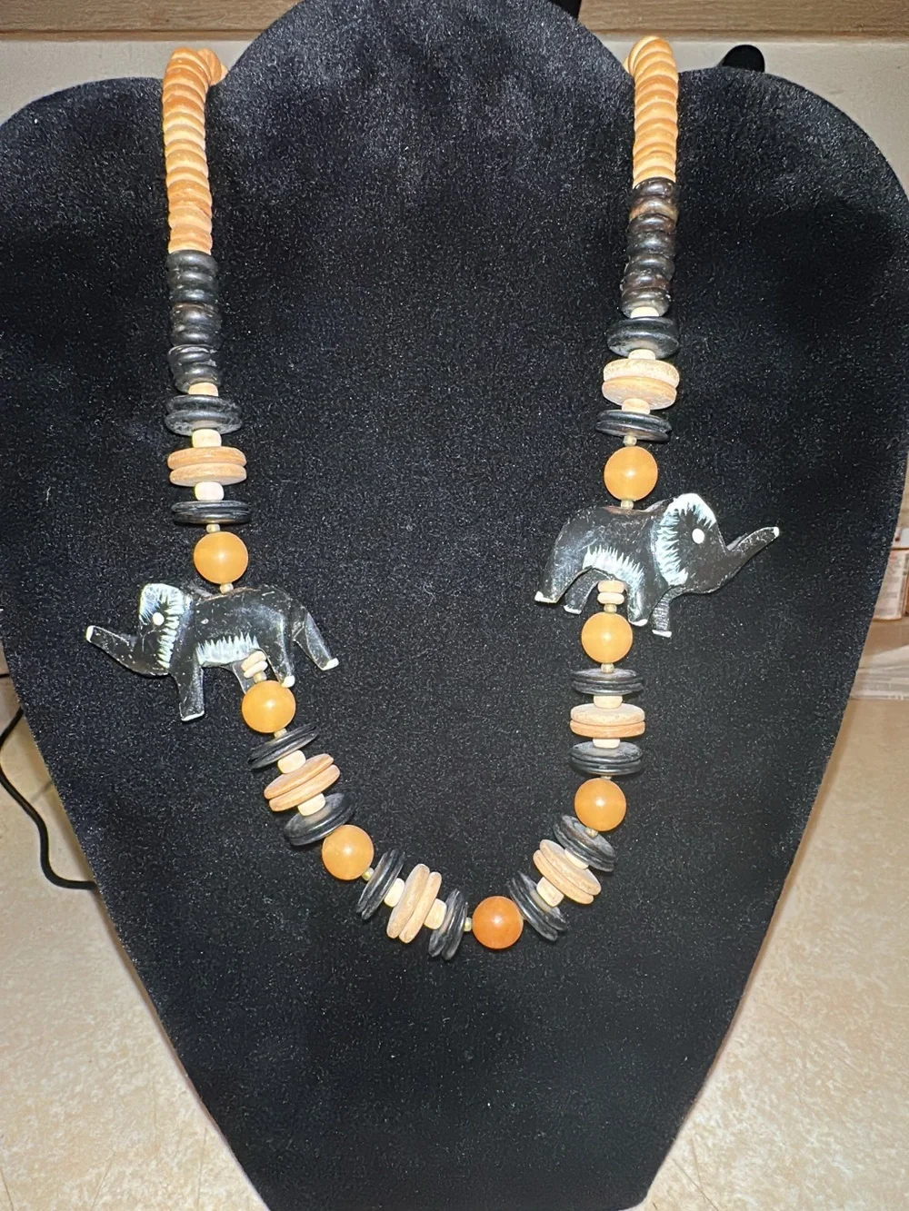Vintage Handcrafted Elephant Pendant Necklace - Black & Tan Beads